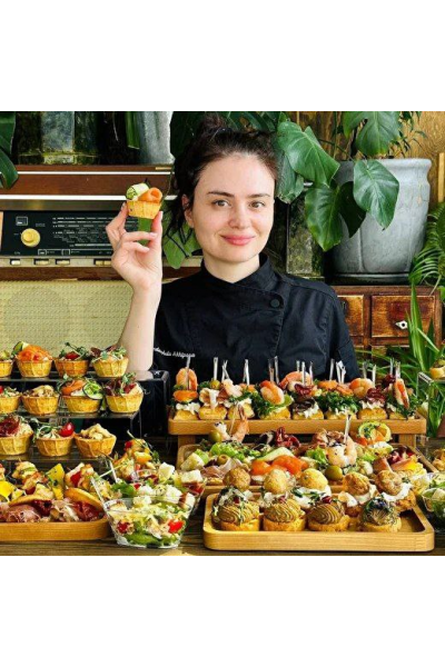 Фуршетное дело. Кейтеринг на все случаи жизни. Первый курс по кейтерингу. Надежда Архипова