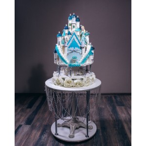 Шоу торт замок Эльзы. Юлианна Сухотерина personal.konditer Шоу торт замок Эльзы. Юлианна Сухотерина personal.konditer