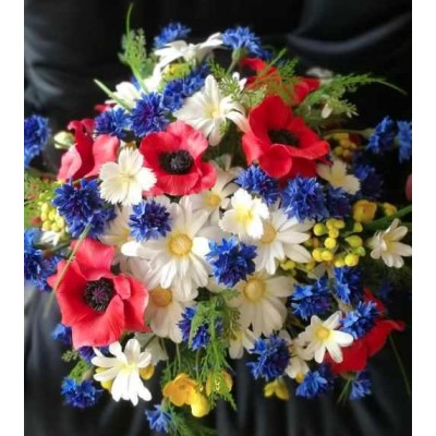 Букет полевых цветов. Анна Горбунова)