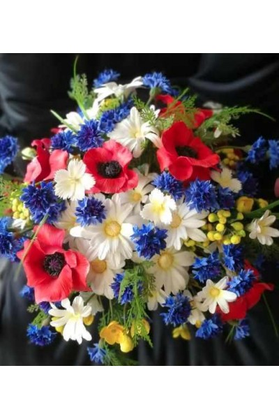 Букет полевых цветов. Анна Горбунова)