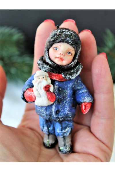 Мишка малыш из серии Новогодние хлопоты семьи Петровых. Татьяна Броницкая