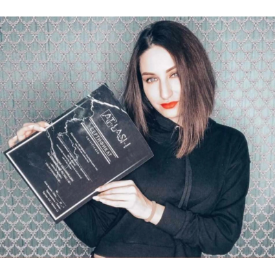 Техника + моделирование + работа с клеем и носка ресниц. Анжела Тархова